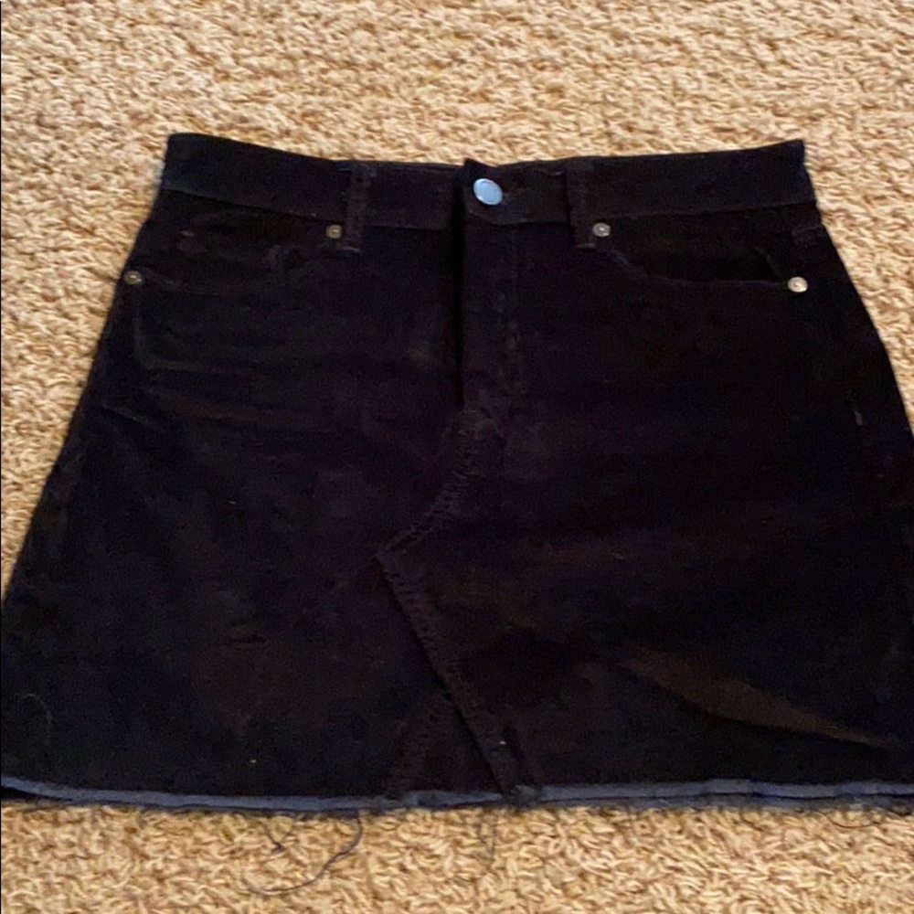 Blank NYC size 27 black velvet skirt